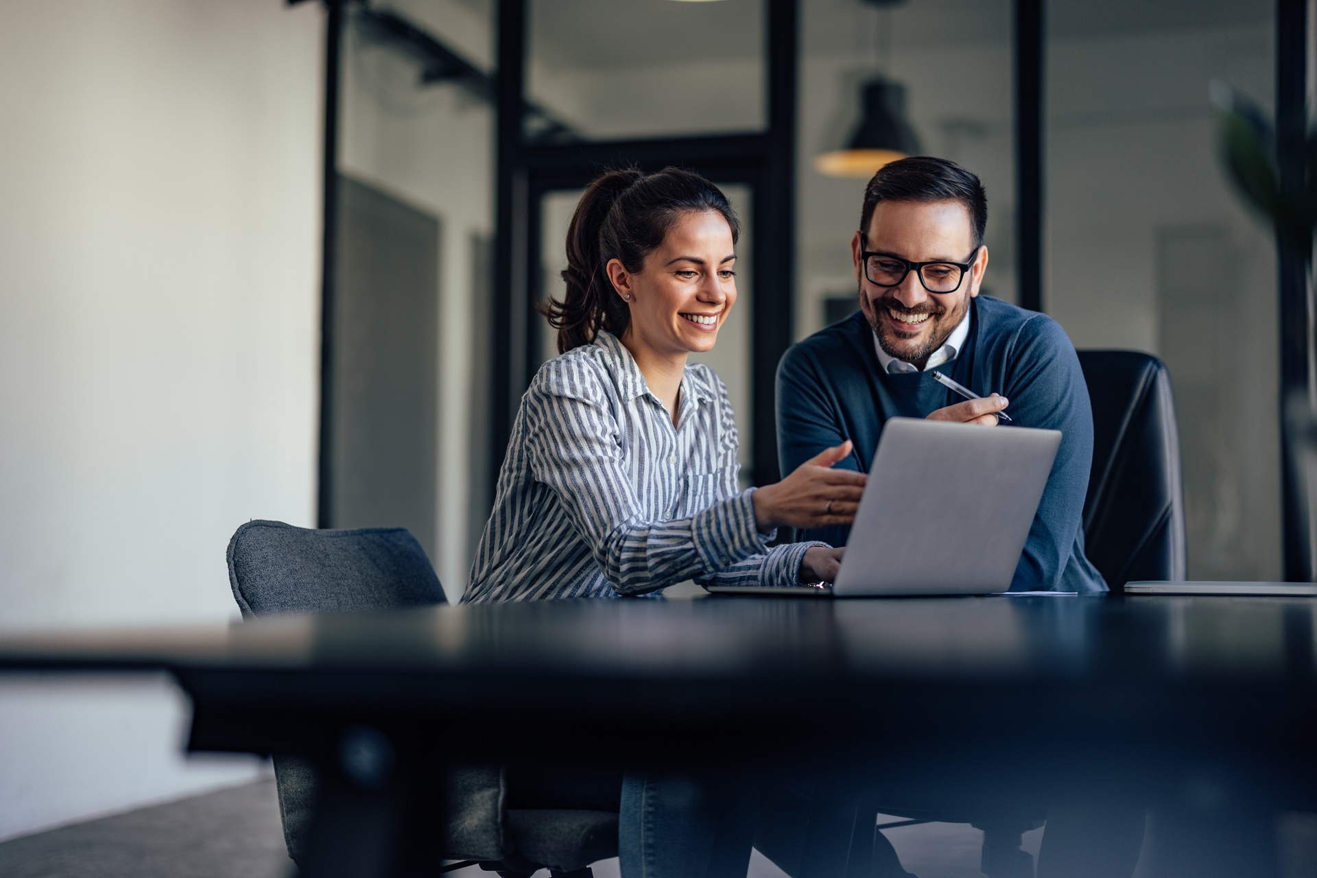 Professionelles Meeting im Buero | Laser Haarentfernung Berlin